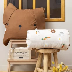 Copripiumino e due federe per bambini in cotone (240 x 220 cm) Pompon Marrone