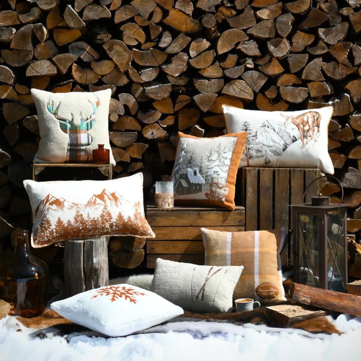 Cuscino quadrato in finta pelliccia (45 x 45 cm) Wildforest Marrone