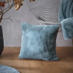Cuscino quadrato in finta pelliccia (45 x 45 cm) Finn Blu