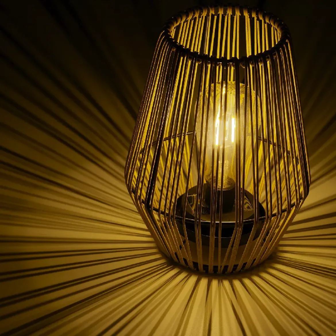 Lampada da tavolo solare LED (Alt 23 cm) Calabre Dorato