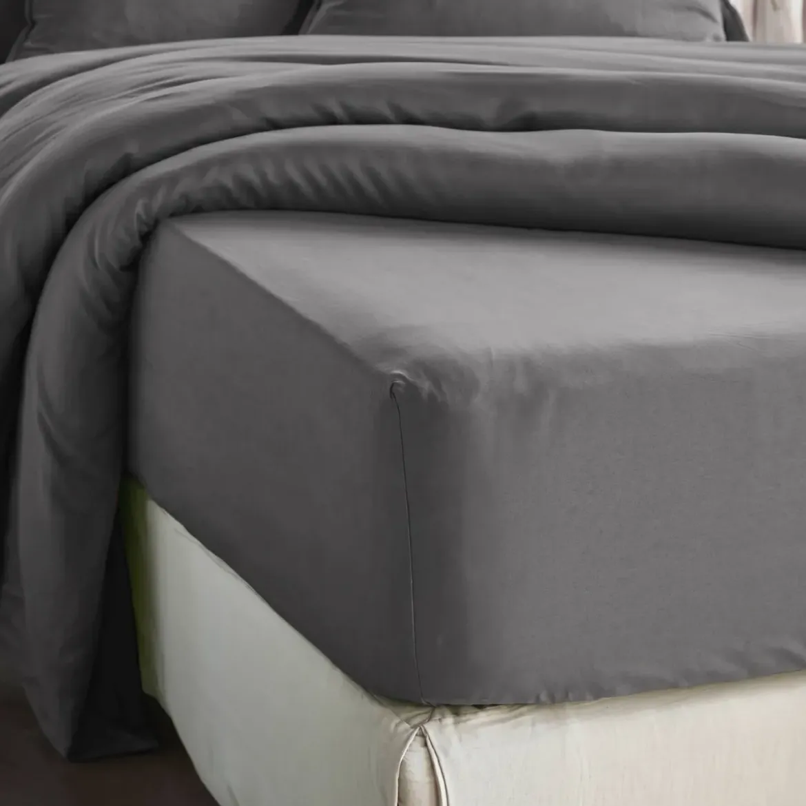 Lenzuolo con angoli in lyocell Tencel™ (140 x 200 cm) Olivia Grigio granito