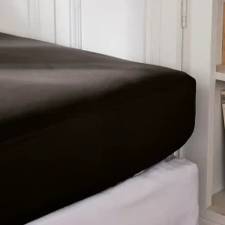 Lenzuolo con angoli percalle di cotone (180 cm) Cali Nero