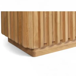 Madia 3 ante in legno massello di rovere (158 x 75 cm) Altos Naturale