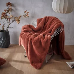 Plaid in finta pelliccia (140 x 200 cm) Finn Terracotta