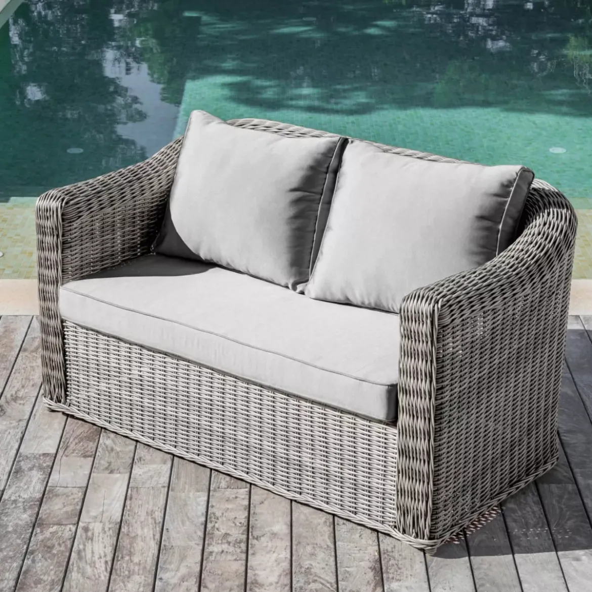 Salotto da giardino in resina intrecciata 7 posti 5 pezzi Calvi Grigio e grigio chiaro
