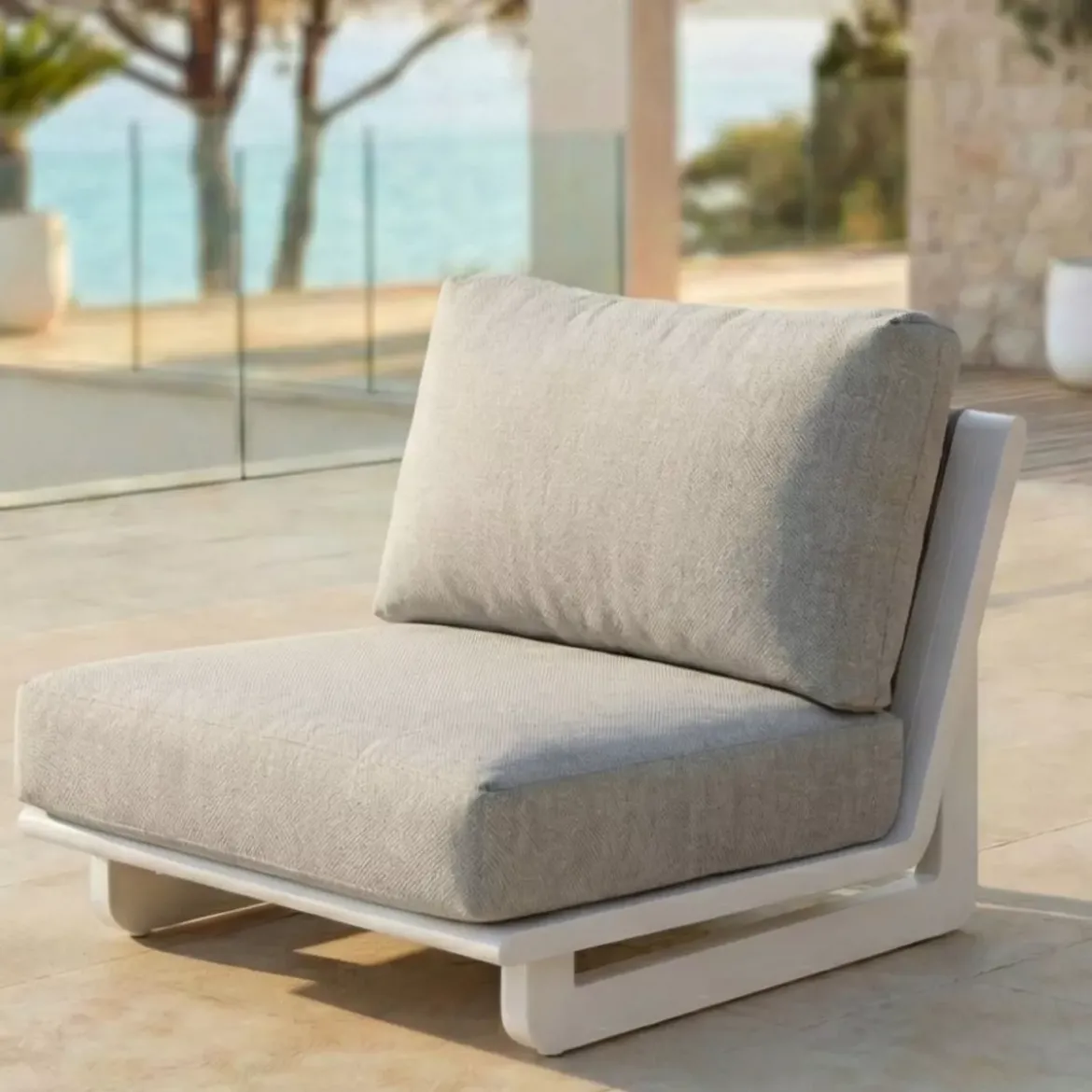 Set angolare in alluminio 7 posti 7 pezzi Long Beach Bianco cenere e tortora