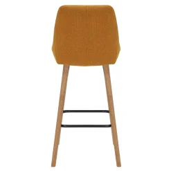 Set di 2 sedie per isola centrale con schienale in tessuto (Altezza seduta 67cm) Juno Giallo ocra gambe in quercia