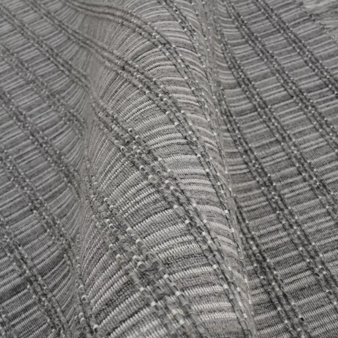 Tappeto da soggiorno rettangolare in materiale riciclato (160 x 230 cm) Priya Grigio