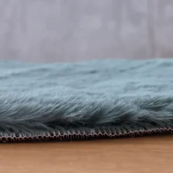Tappeto rettangolare in finta pelliccia (140 x 200 cm) Finn Blu