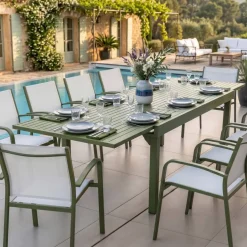 Tavolo da giardino allungabile in alluminio 12 posti (200/320 x 100 cm) Murano Verde oliva