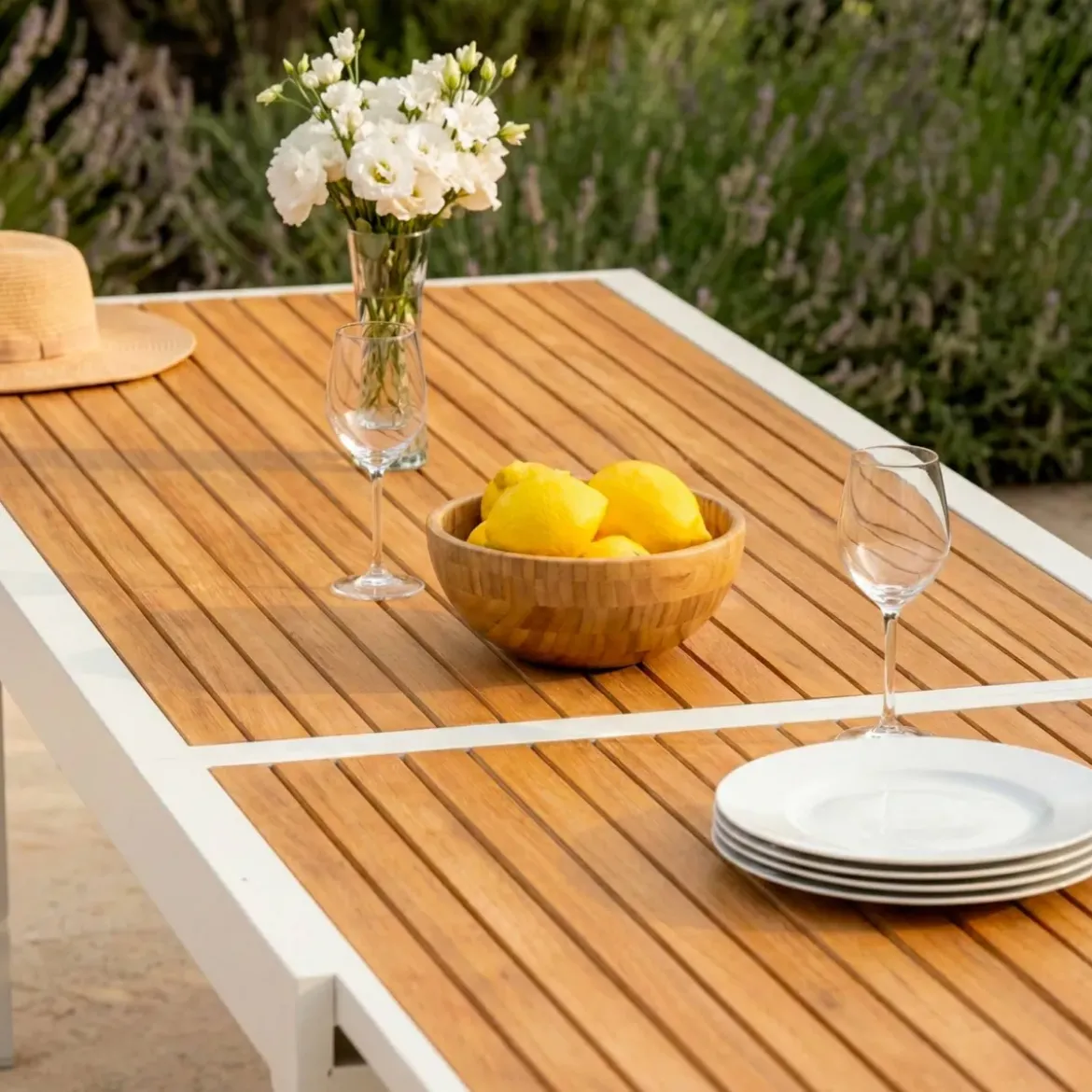 Tavolo da giardino allungabile 12 posti Alluminio effetto legno Murano (320 x 100 cm) Bianco