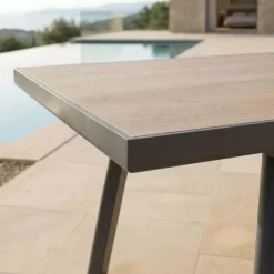 Tavolo da giardino estensibile automatico in alluminio 12 posti (240/300 x 96 cm) Amalfi Grigio antracite e legno