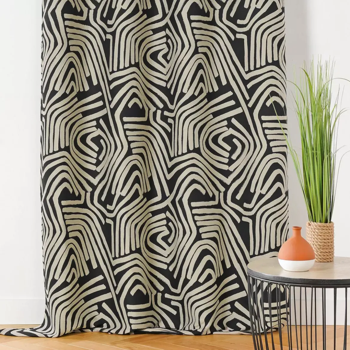 Tenda (140 x 260 cm) Nairobi Nero