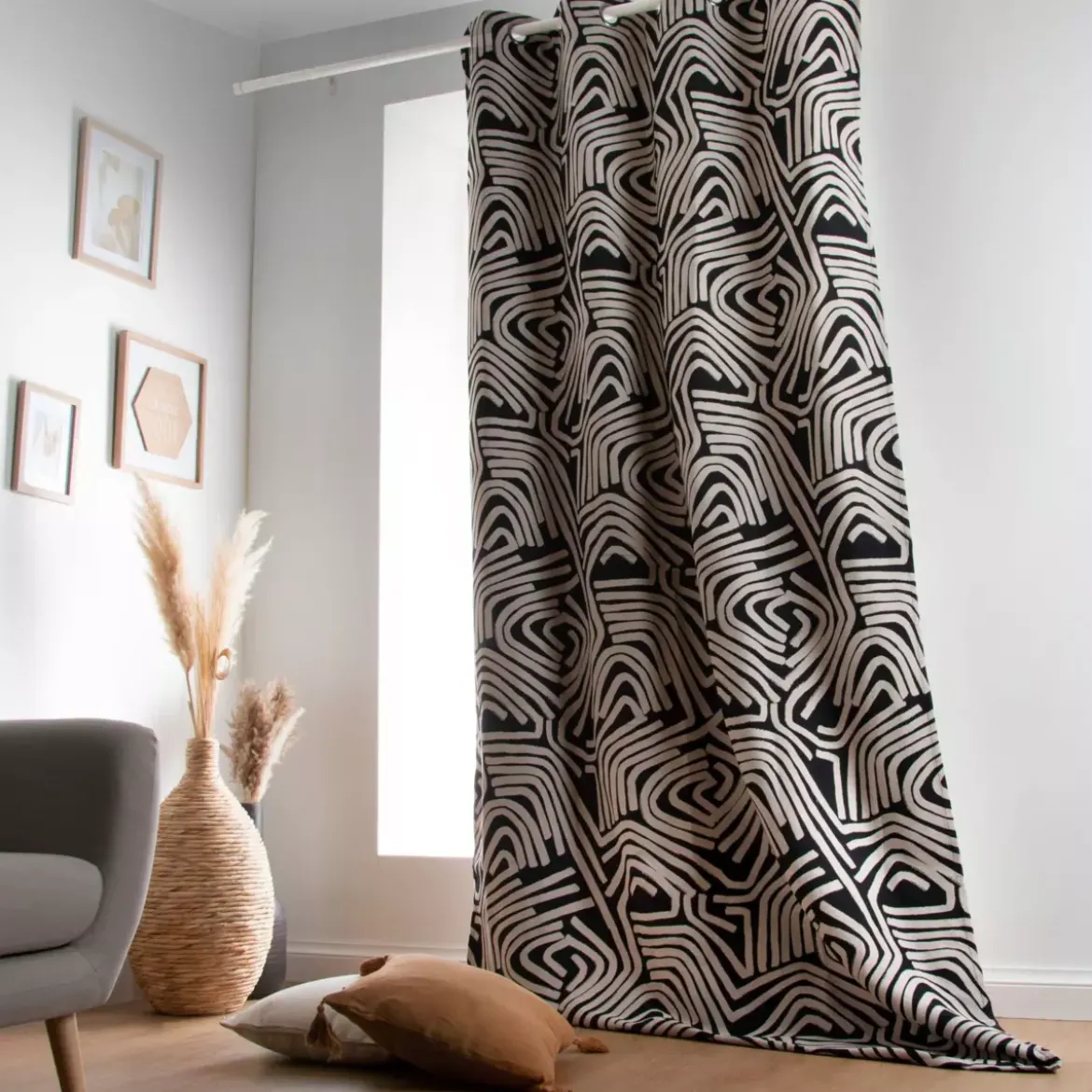 Tenda (140 x 260 cm) Nairobi Nero